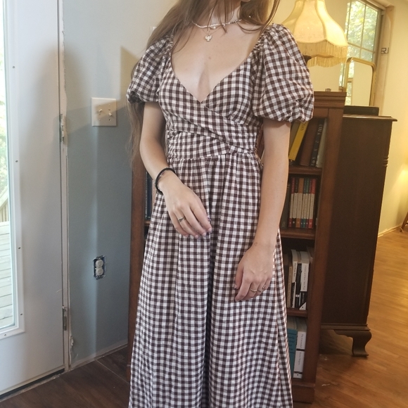Beautiful Cottagecore checked dress - Picture 9 of 13